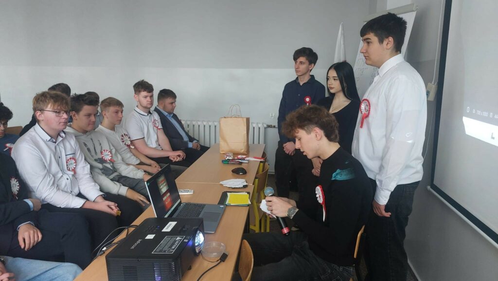 „1 z 10” – konkurs wiedzy o historii Polski