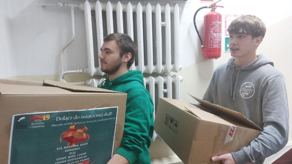 Młodzież z Zespołu Szkół Elektronicznych i Telekomunikacyjnych kolejny raz pokazała wielkie serce!