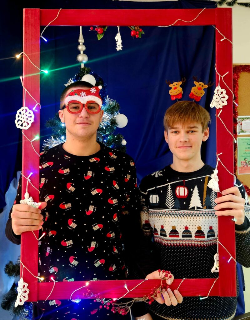 Dzień Świątecznego Swetra w Elektroniku!