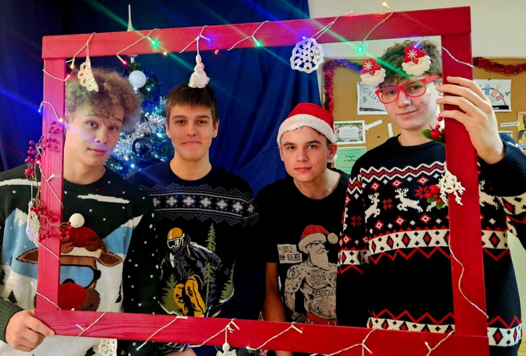 Dzień Świątecznego Swetra w Elektroniku!