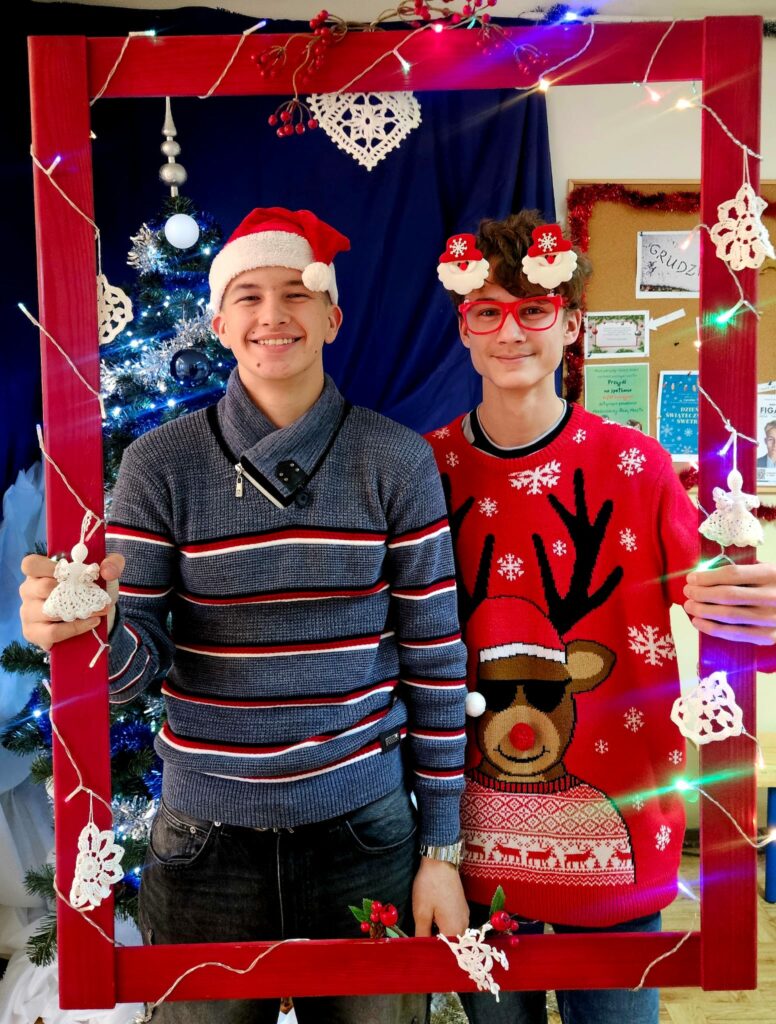 Dzień Świątecznego Swetra w Elektroniku!