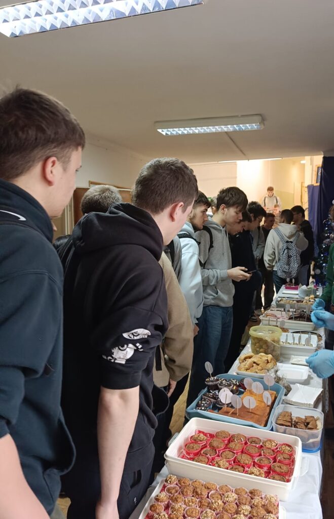 Świąteczny Kiermasz Ciast w naszej szkole