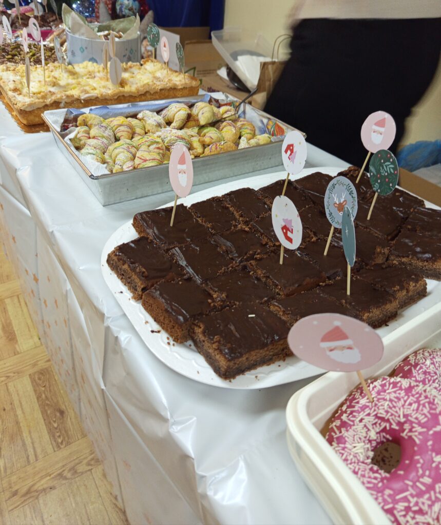 Świąteczny Kiermasz Ciast w naszej szkole